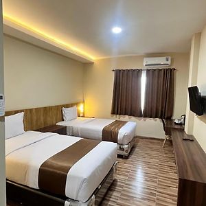 Kamar kembar